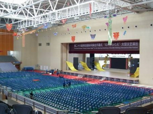 潍坊学院体育馆第十一届全运会会议室好色先生下载安装设备应用案例